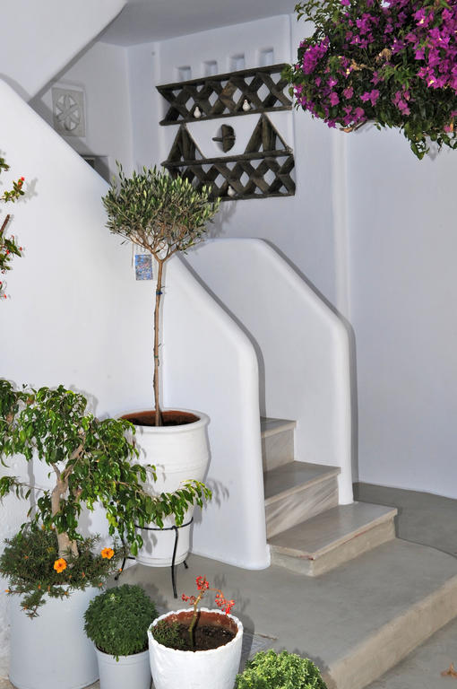 Eleftheria Veloudiou Tinos Exterior photo