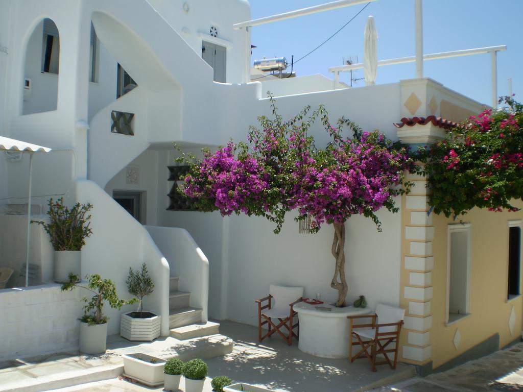 Eleftheria Veloudiou Tinos Exterior photo
